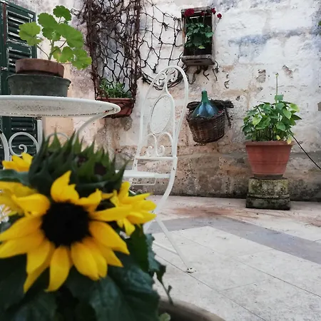 Agora & Bed & Breakfast