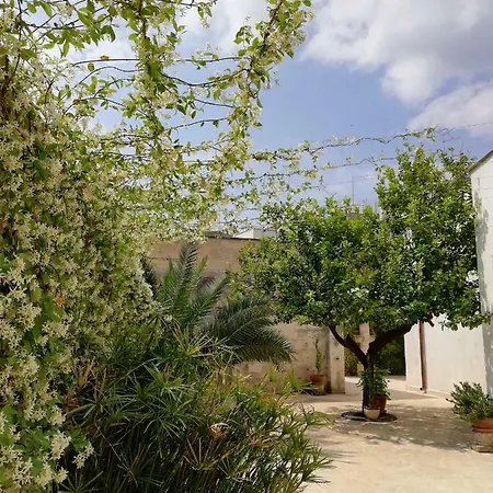 Agora & Bed & Breakfast Manduria