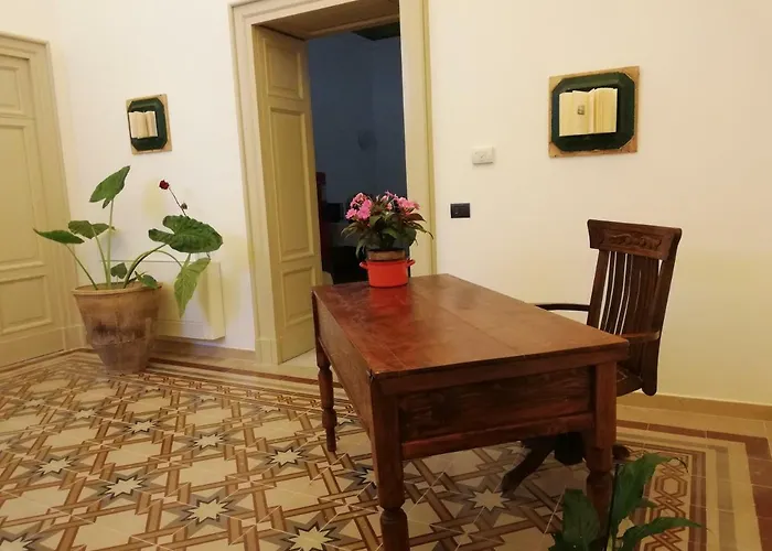 Alojamento de Acomodação e Pequeno-almoço Agorà Suites&apartments 4*