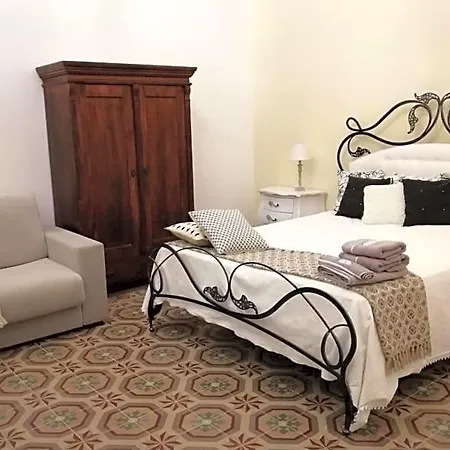 Couette-café Agorà Suites&apartments Mandurie