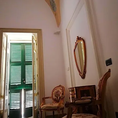 Agora &